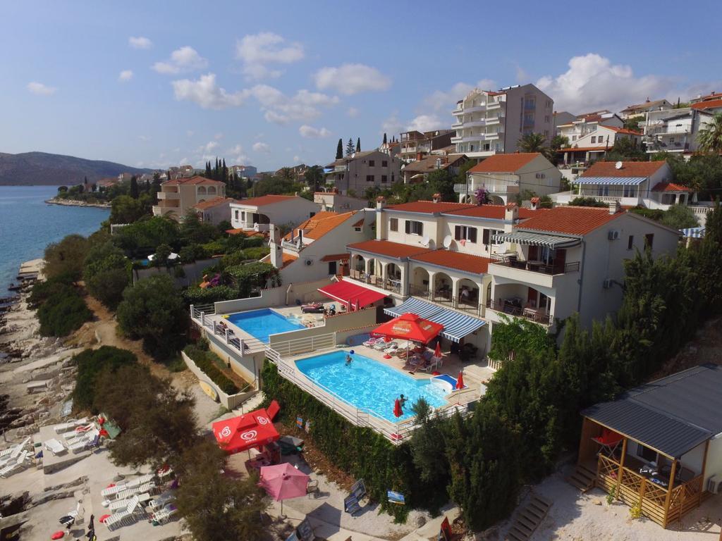 Apartments Villa Marija Сегет-Враниця Екстер'єр фото